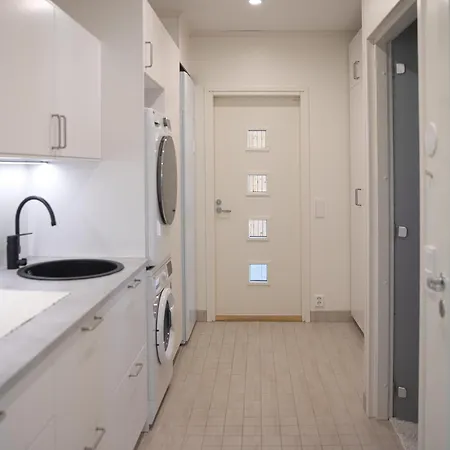 Spacious Modern House For Winter Ροβανιέμι