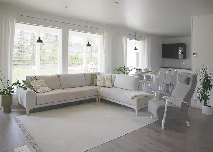Spacious Modern House For Winter Villa Rovaniemi